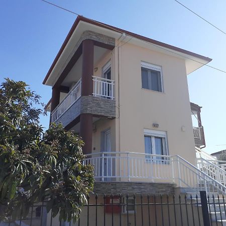 Апартаменты Polis΄ House Врасна Экстерьер фото